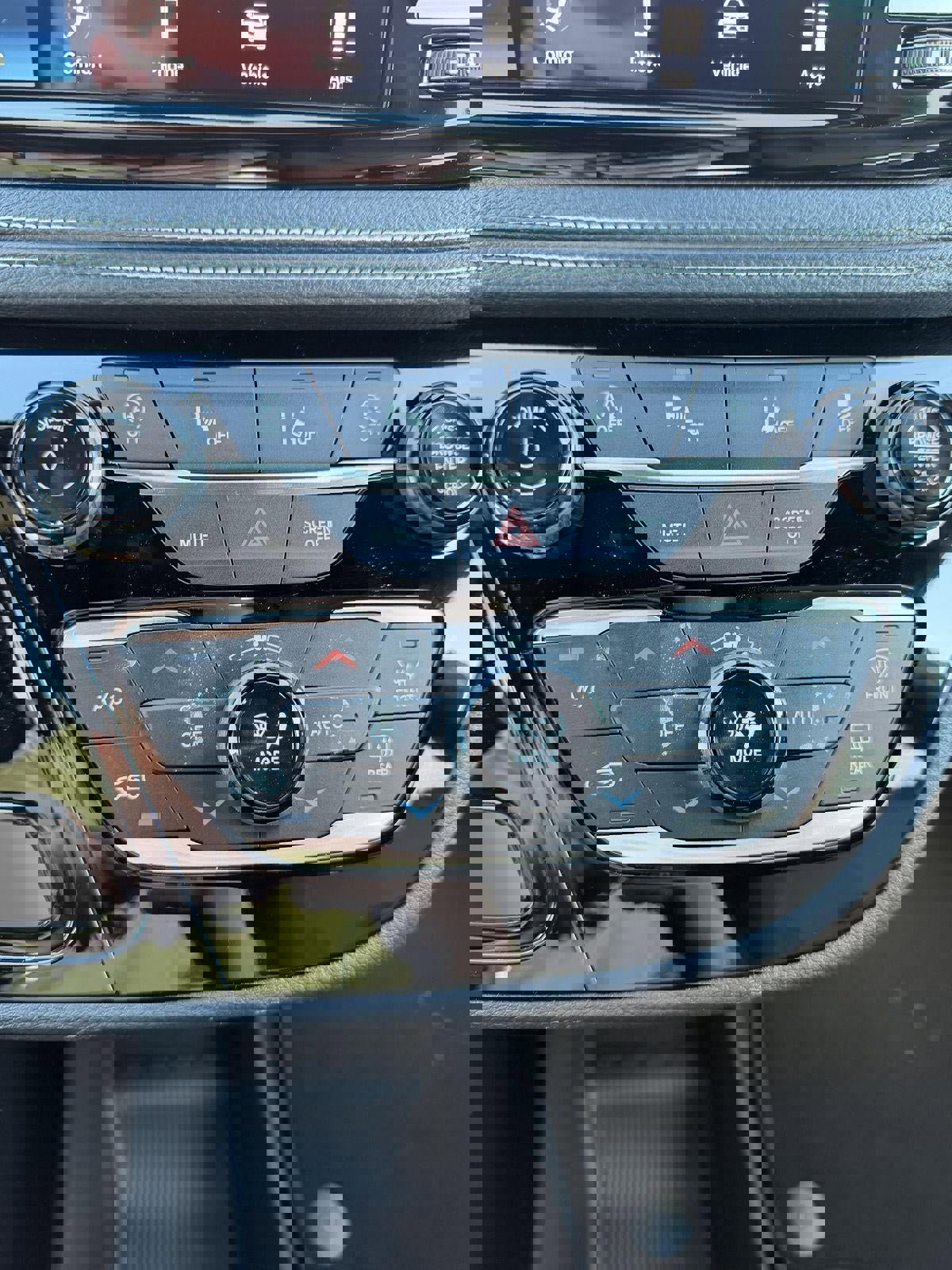 New 2026 Chrysler Pacifica Select image 20