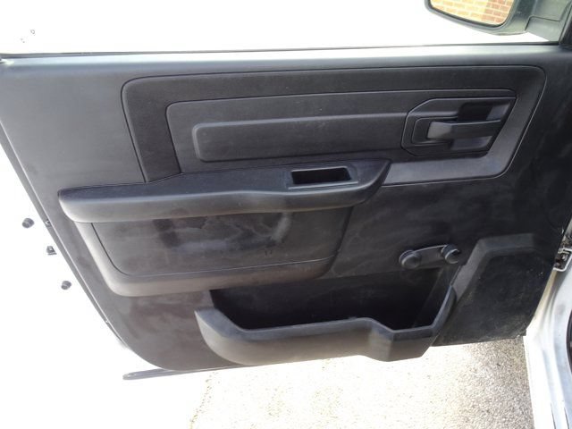 Used 2018 RAM 2500 Tradesman RWD image 17