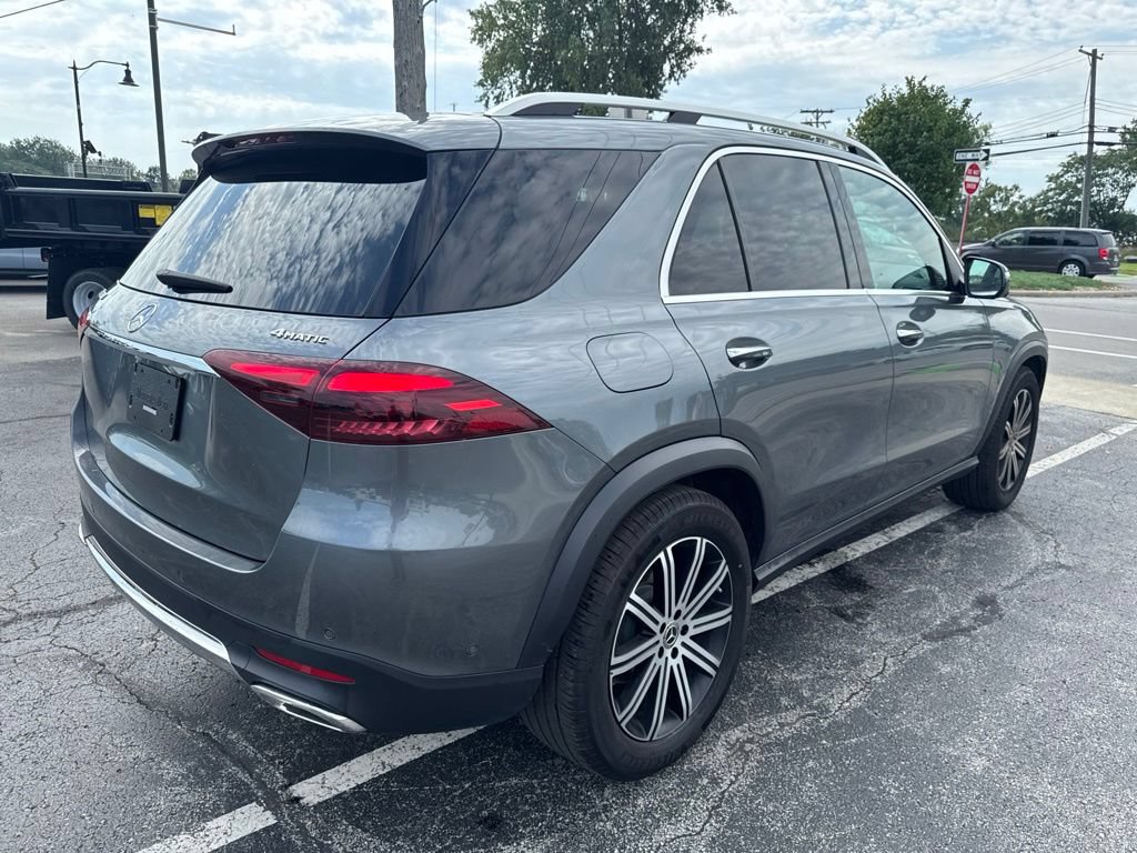 Used 2026 Mercedes-Benz GLE 350 4MATIC w/ Driver Assistance Package image 3