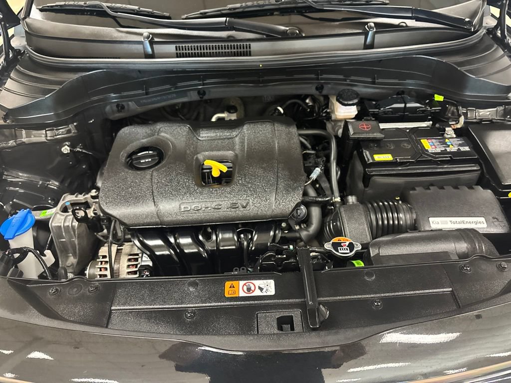 Used 2023 Kia Soul LX w/ LX Technology Package FWD image 30