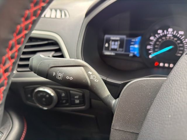 Used 2024 Ford Edge ST-Line image 25