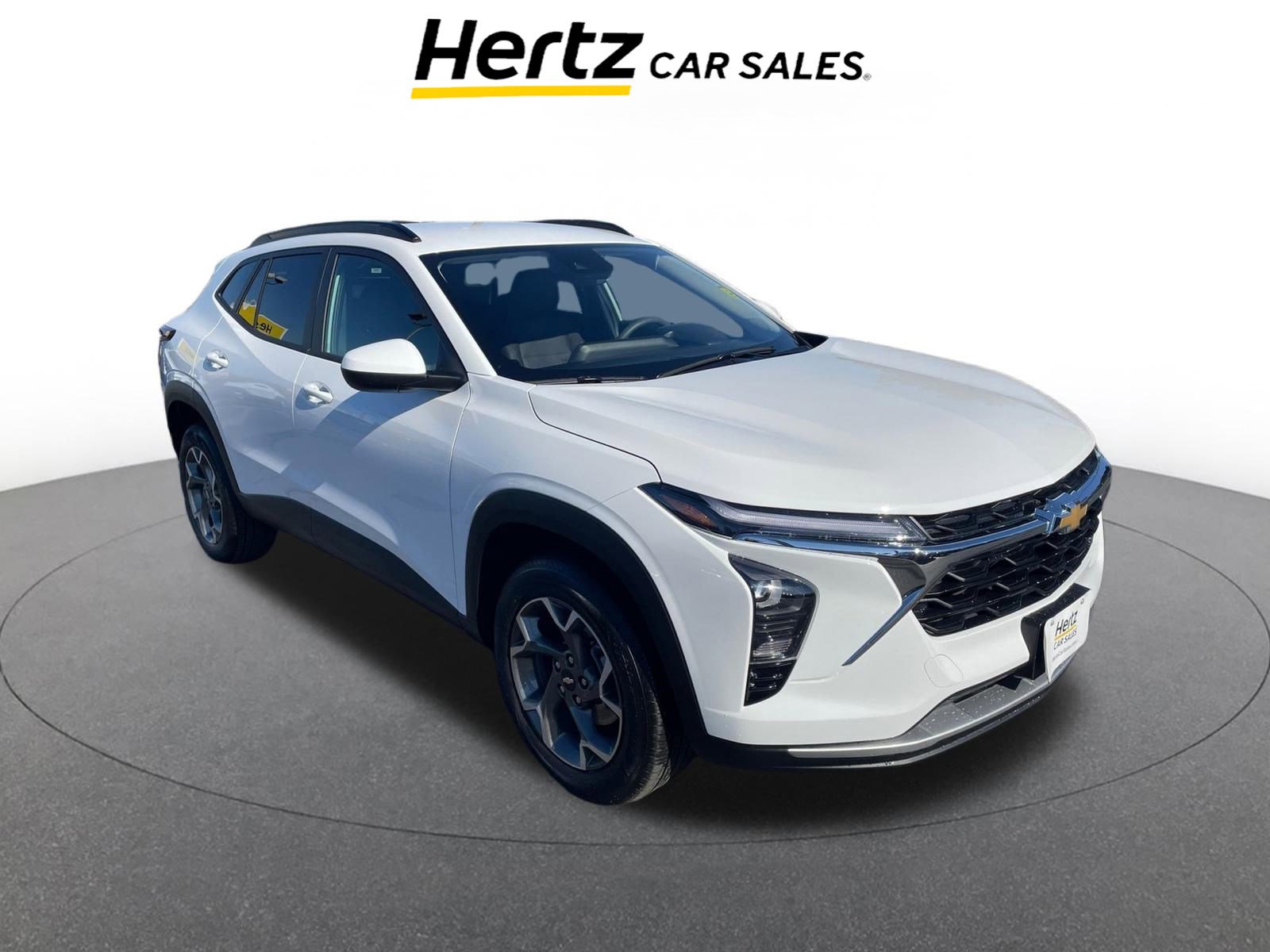 Used 2025 Chevrolet Trax LT image 1