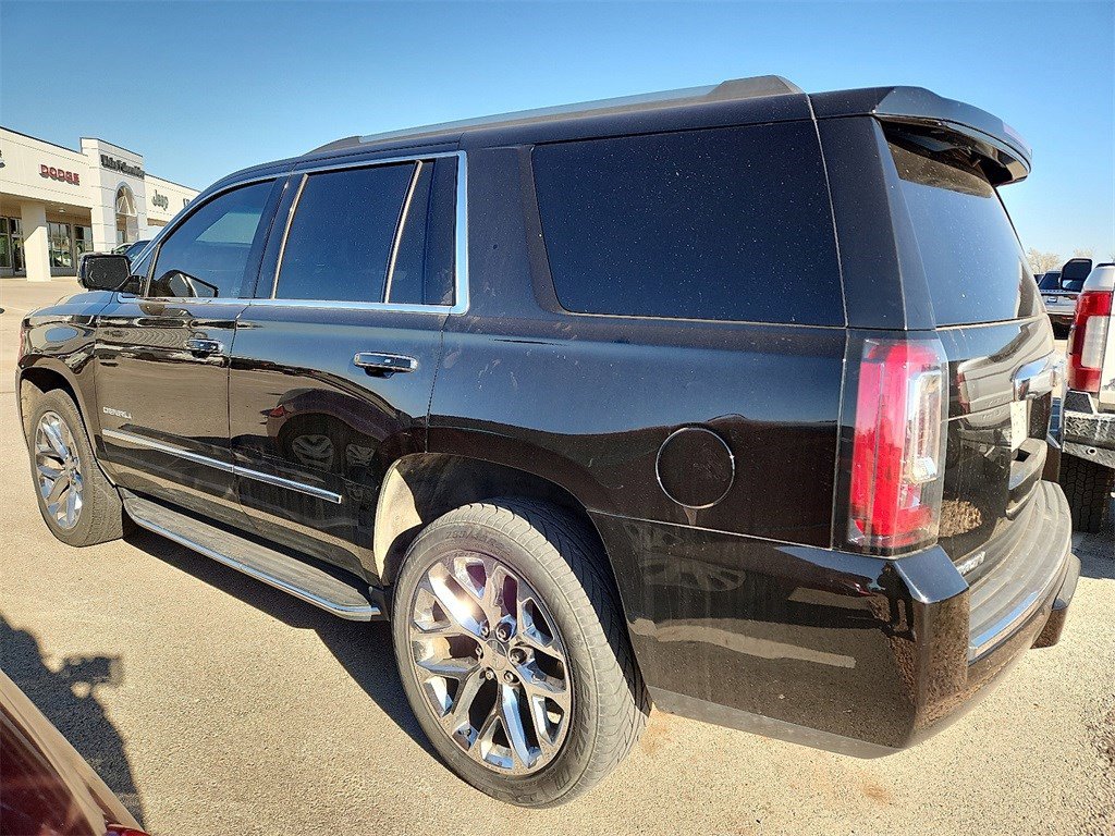Used 2020 GMC Yukon Denali image 3