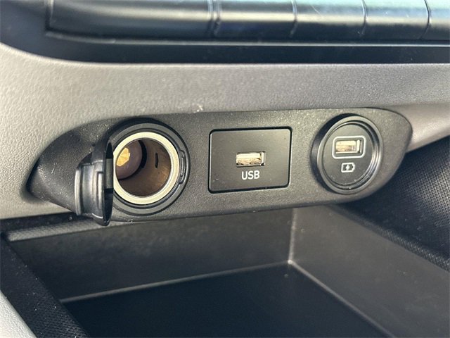 Used 2022 Hyundai Elantra SEL w/ Cargo Package image 35