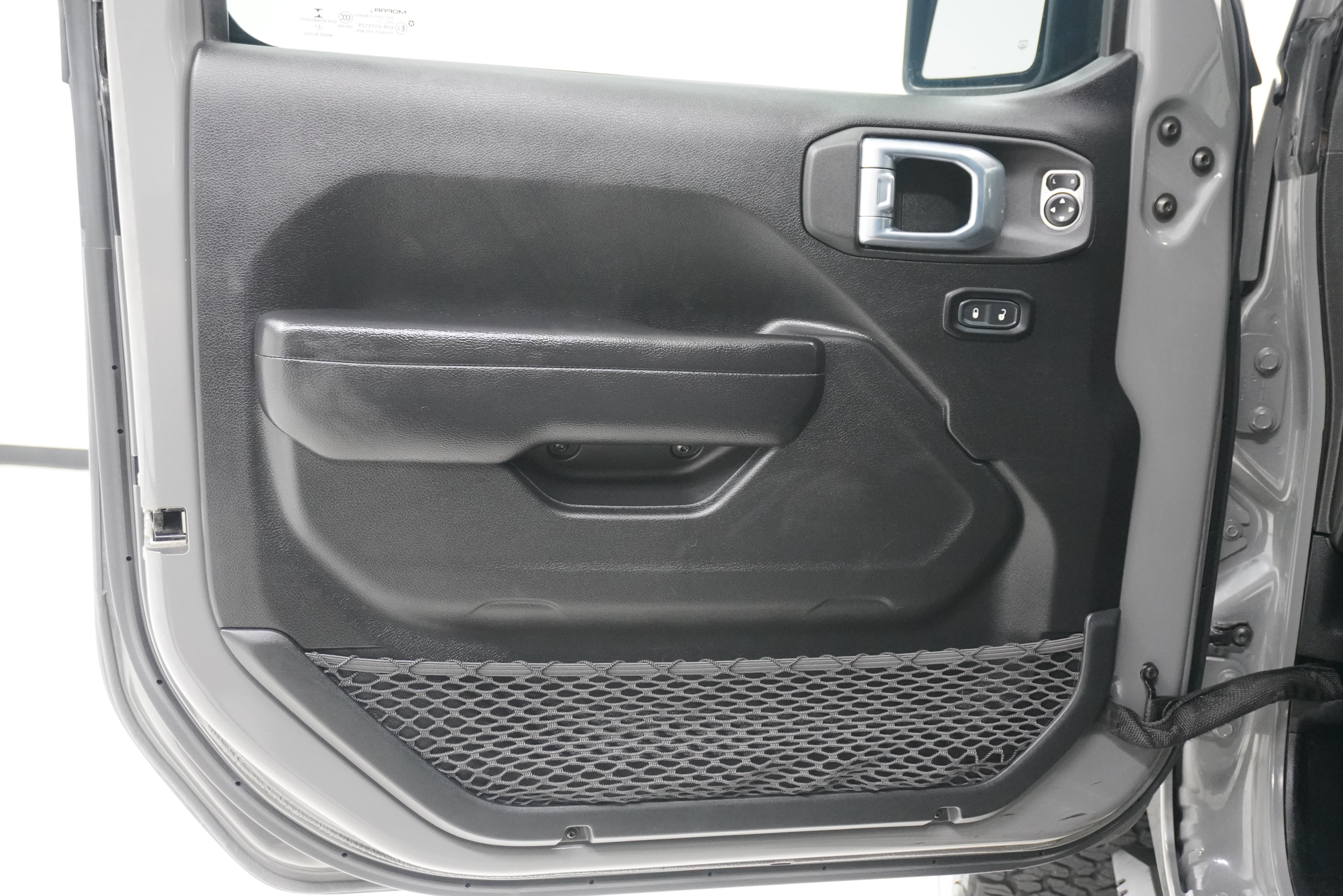 Used 2021 Jeep Wrangler Unlimited Sport AWD/4WD image 17