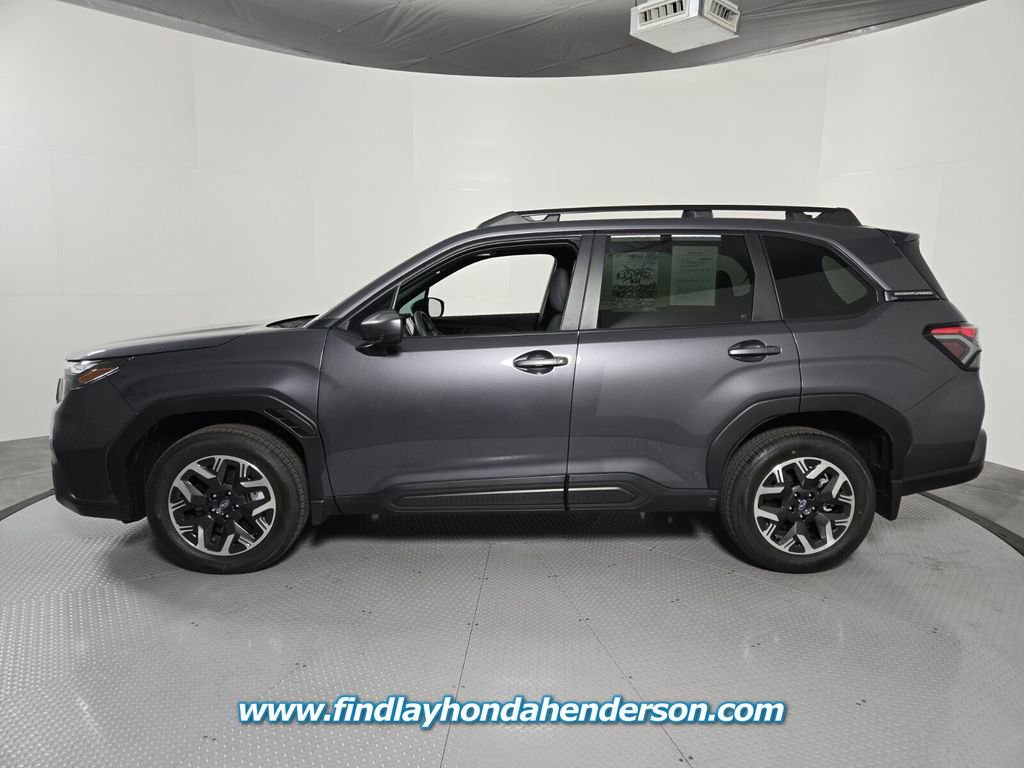 Used 2026 Subaru Forester Premium w/ Base/Premium Package AWD/4WD image 3