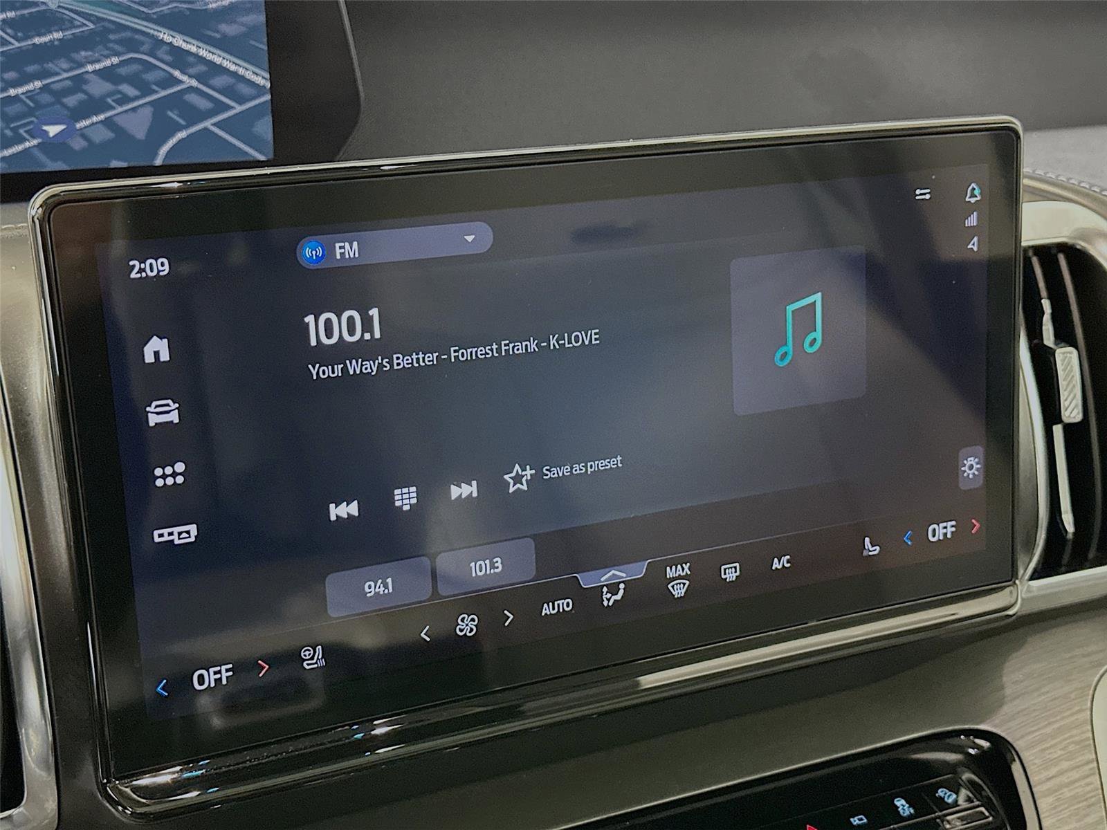 Used 2025 Ford Expedition Max Platinum w/ Driver's Package image 7