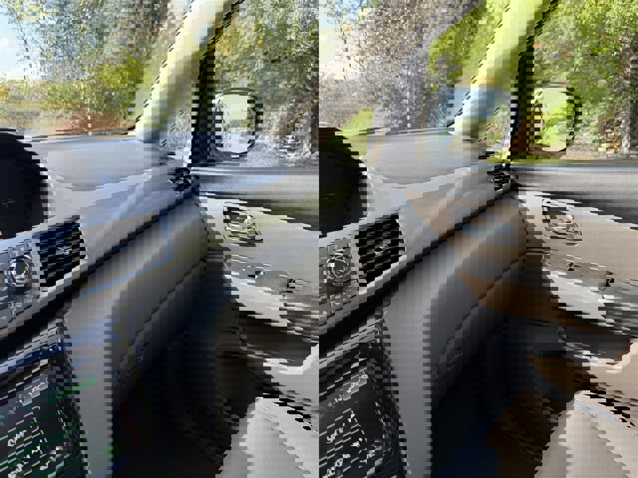 Used 2017 Honda Odyssey EX-L image 17