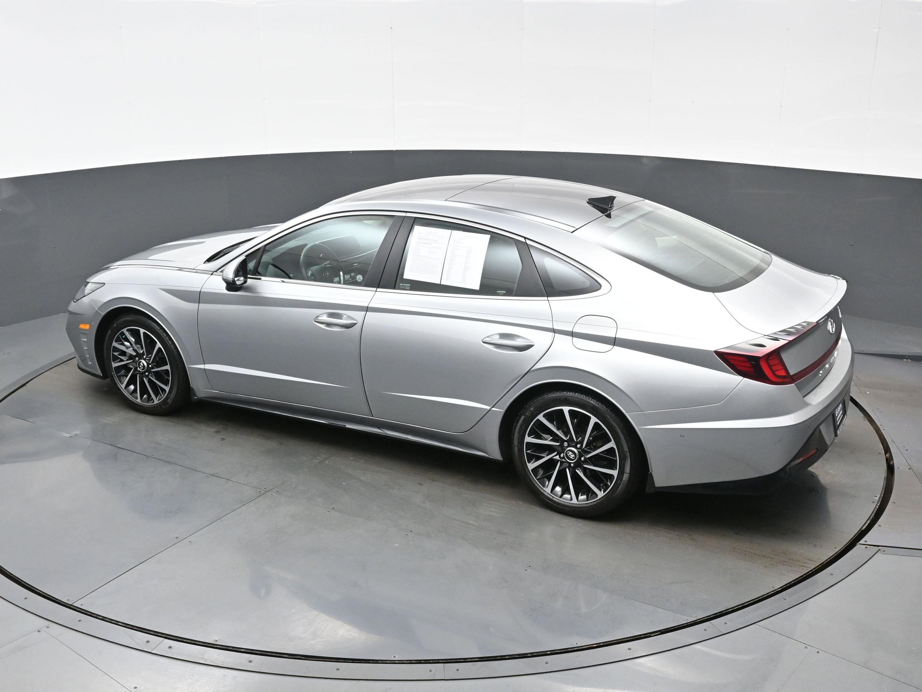 Used 2021 Hyundai Sonata Limited image 38