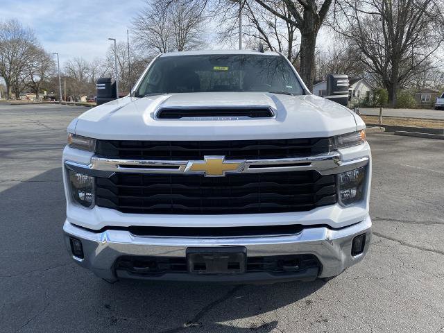 Used 2025 Chevrolet Silverado 2500 LT w/ Convenience Package video 2