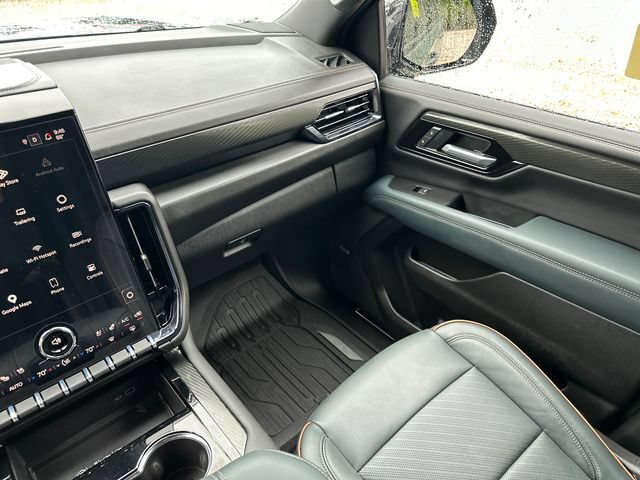 Certified 2026 GMC Yukon AT4 w/ LPO, Floor Liner Package AWD/4WD image 24