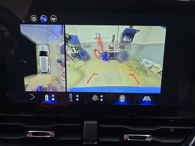 New 2026 Chevrolet Equinox ACTIV w/ Convenience Package III image 27