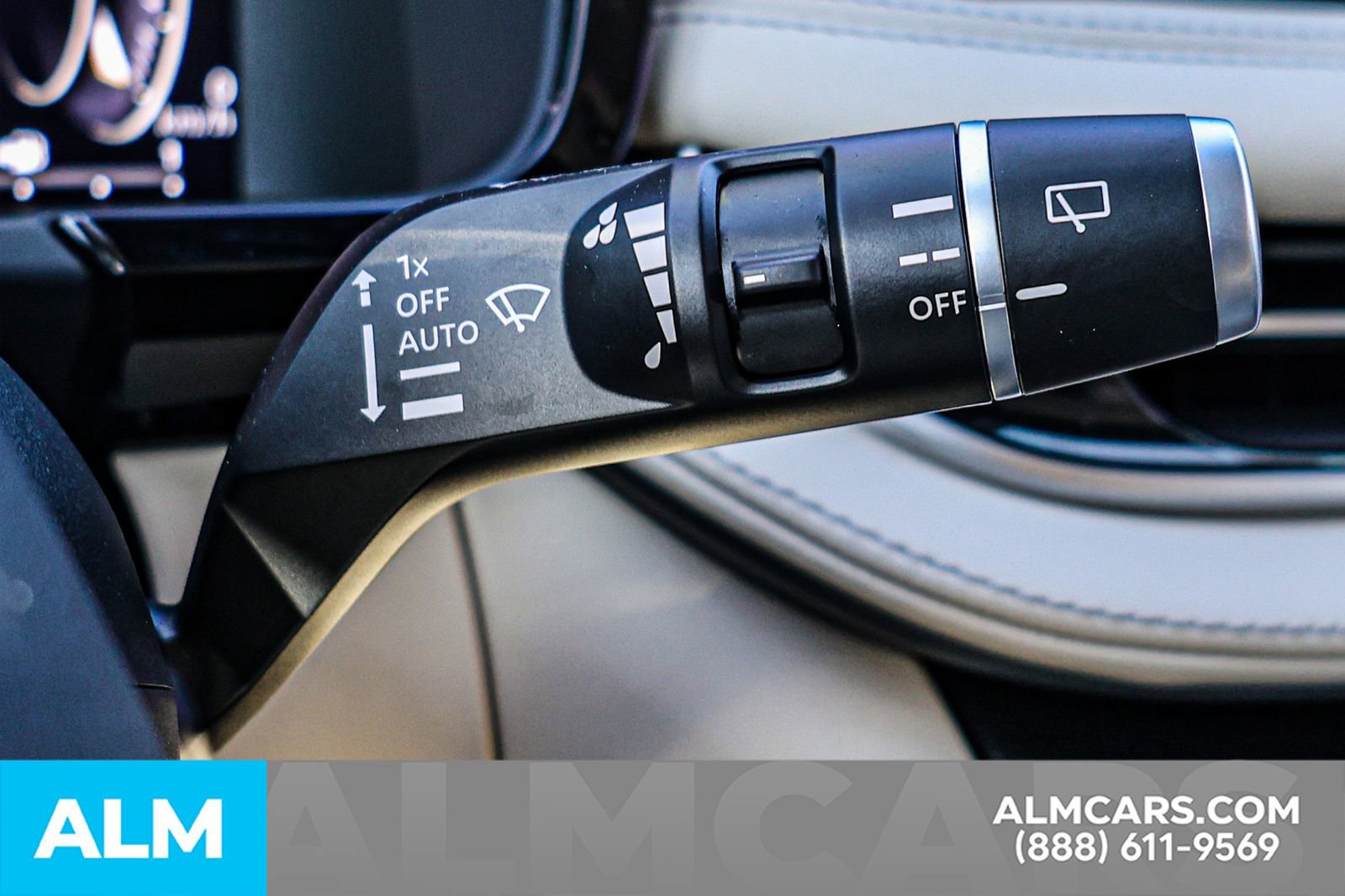 Used 2025 INFINITI QX60 Luxe w/ Cargo Package image 29