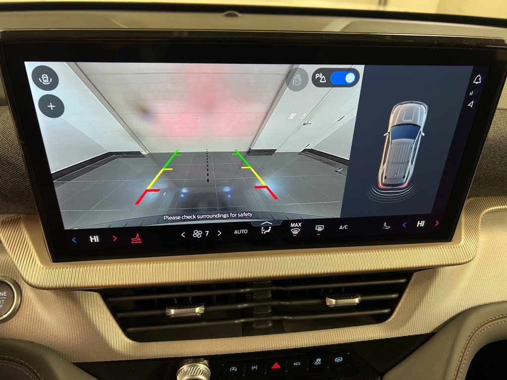 New 2026 Ford Explorer Active image 12