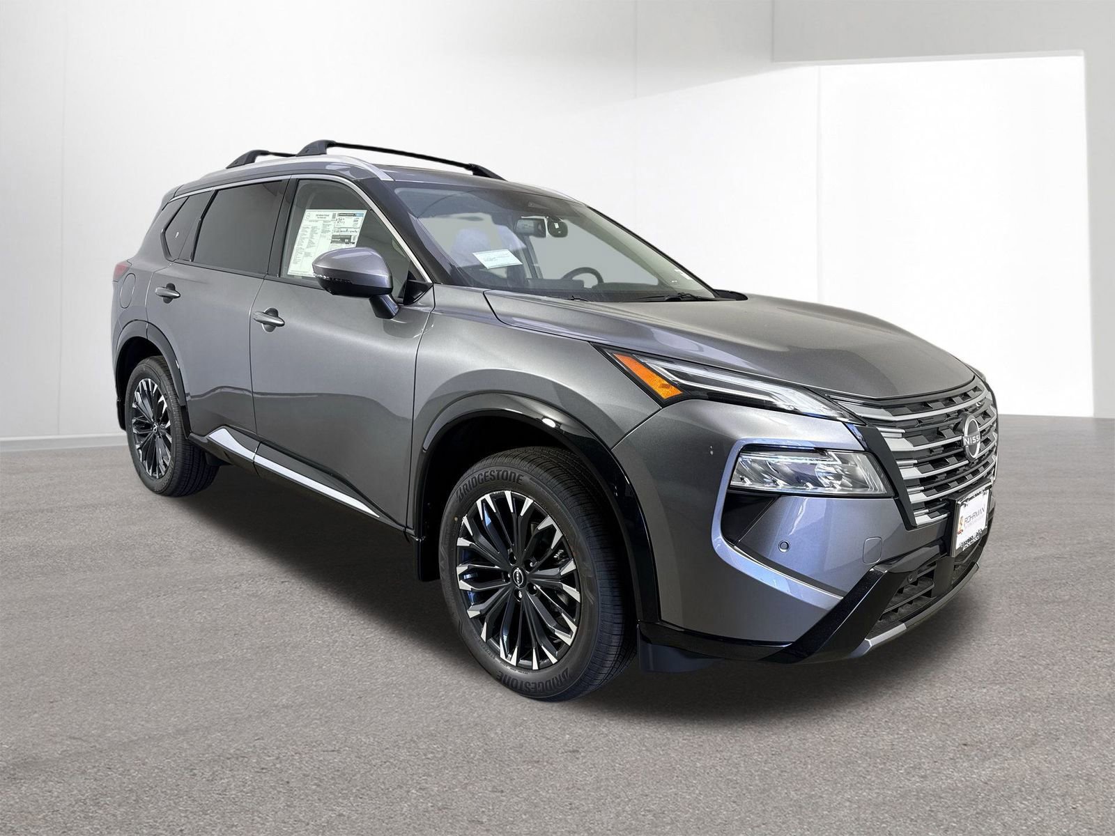 New 2026 Nissan Rogue Platinum w/ Platinum Premium Package image 3