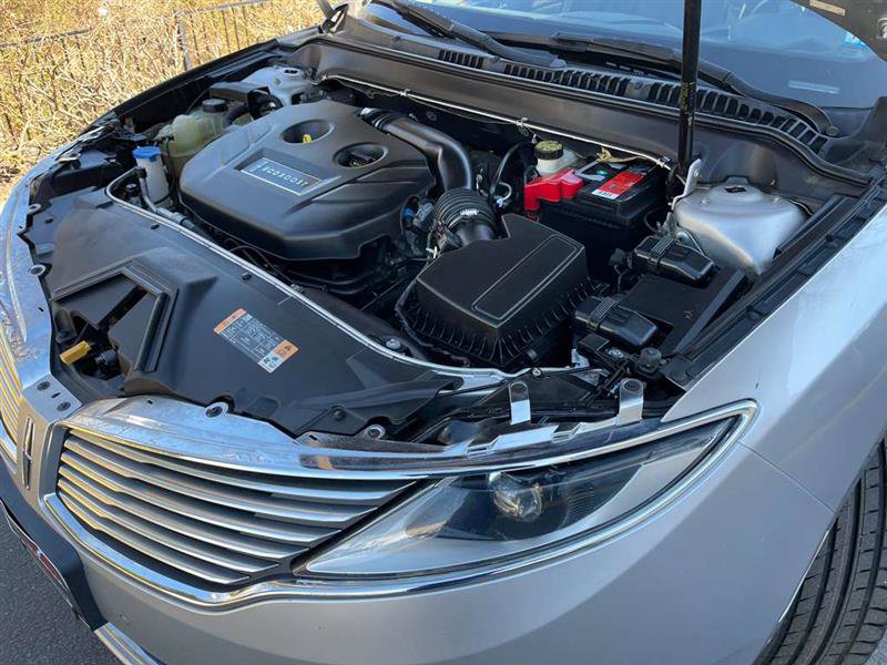 Used 2013 Lincoln MKZ image 89