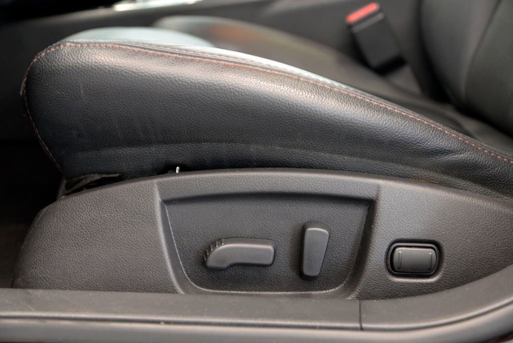 Used 2012 Nissan Maxima 3.5 SV w/ Monitor Pkg FWD image 16