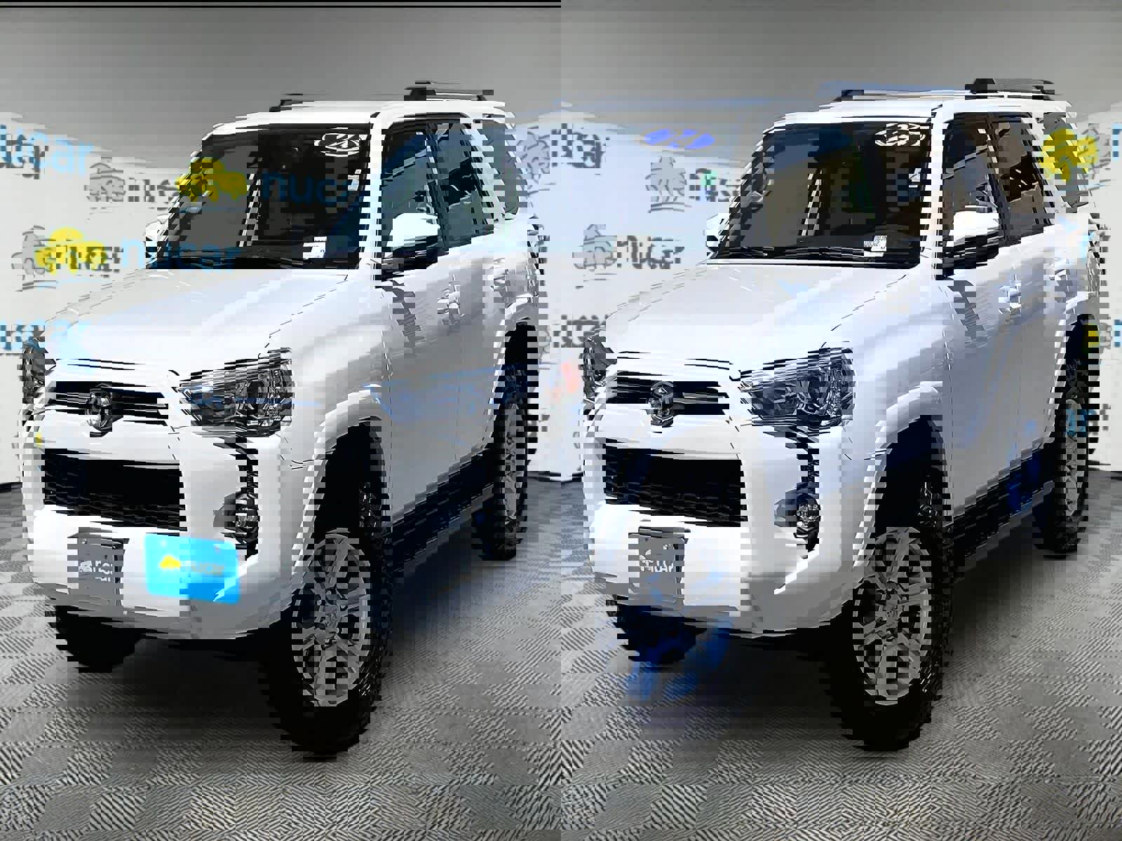 Used 2025 Toyota 4Runner SR5 AWD/4WD image 3