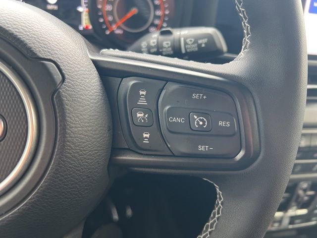 Used 2025 Jeep Wrangler Unlimited Rubicon w/ XTREMEE 35" Tire Package image 9