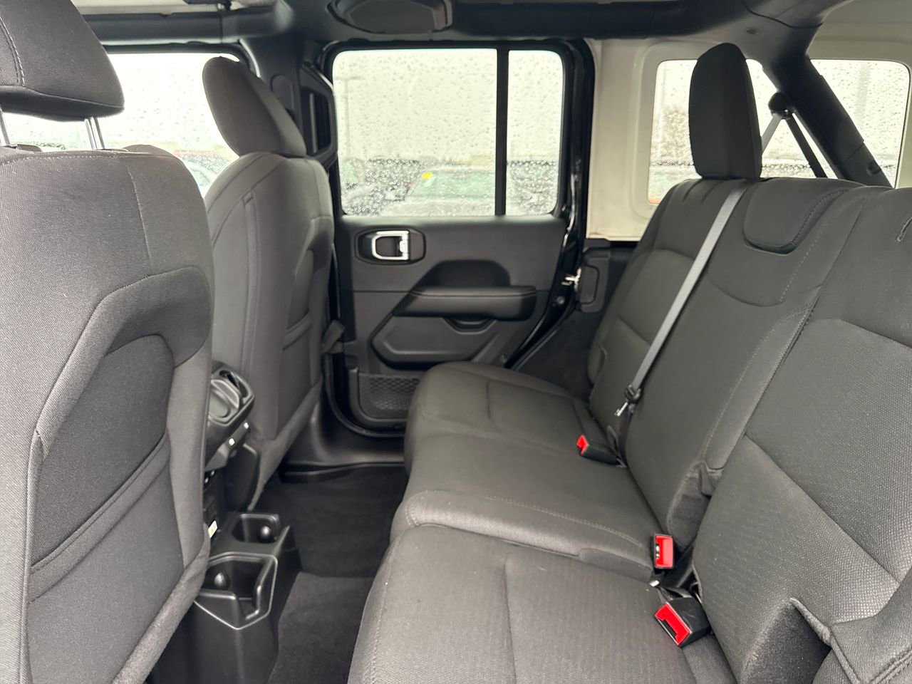 Used 2023 Jeep Wrangler Sahara w/ Cold Weather Group image 11