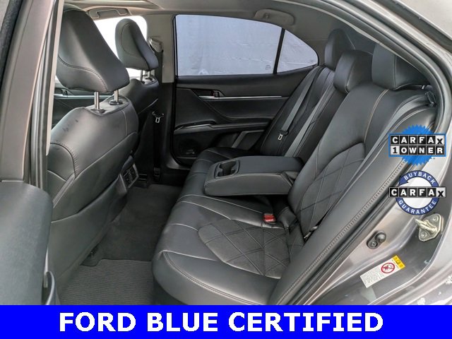 Used 2018 Toyota Camry XLE image 17