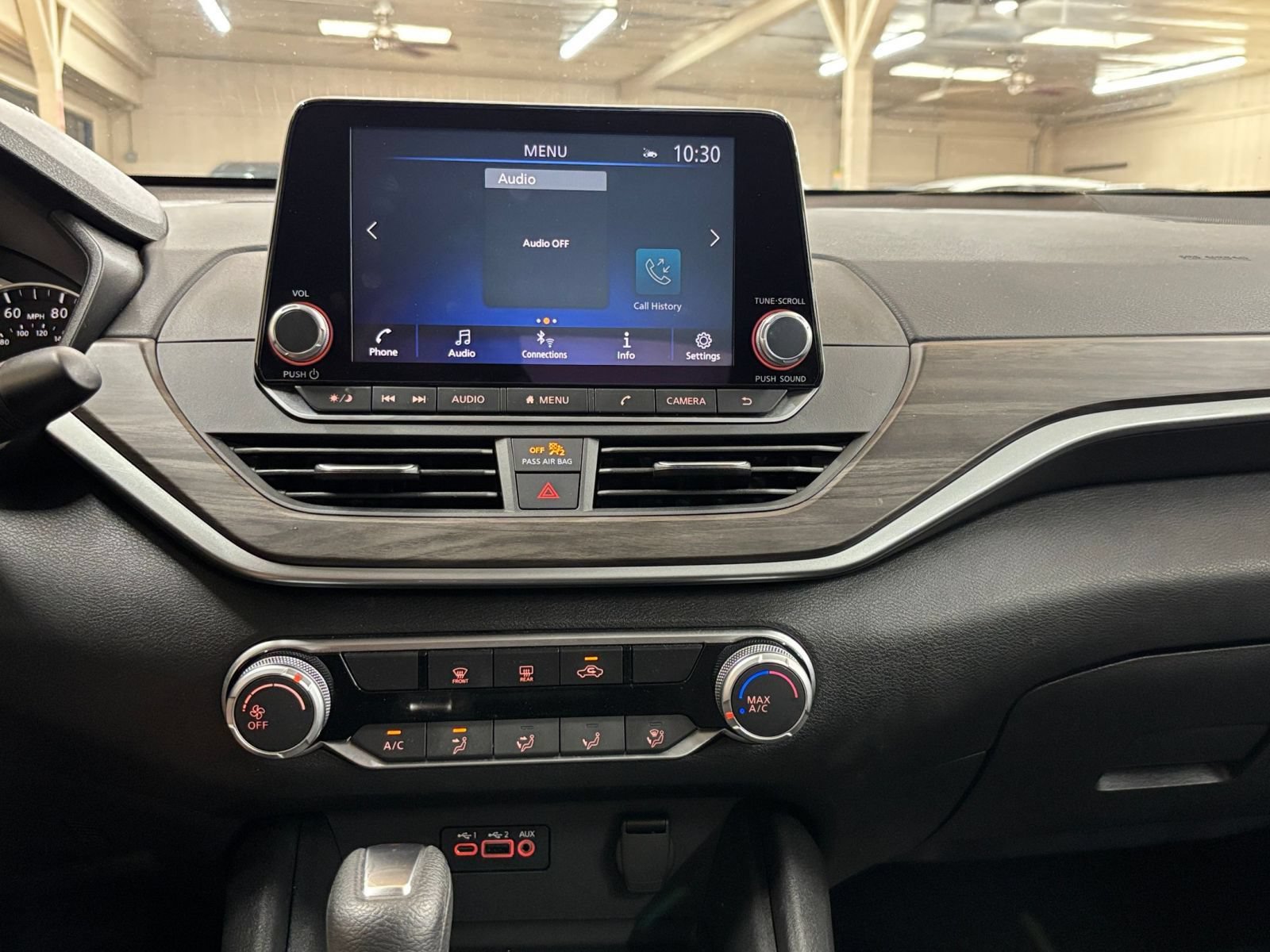 Used 2025 Nissan Altima 2.5 SV FWD image 16