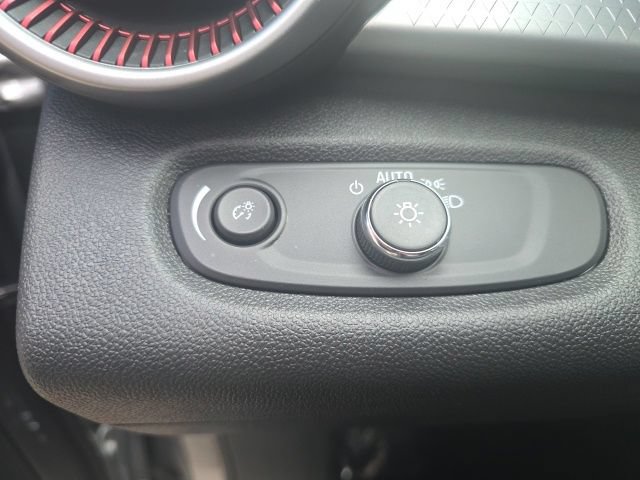 New 2026 Chevrolet Trax RS w/ Driver Confidence Package FWD image 17