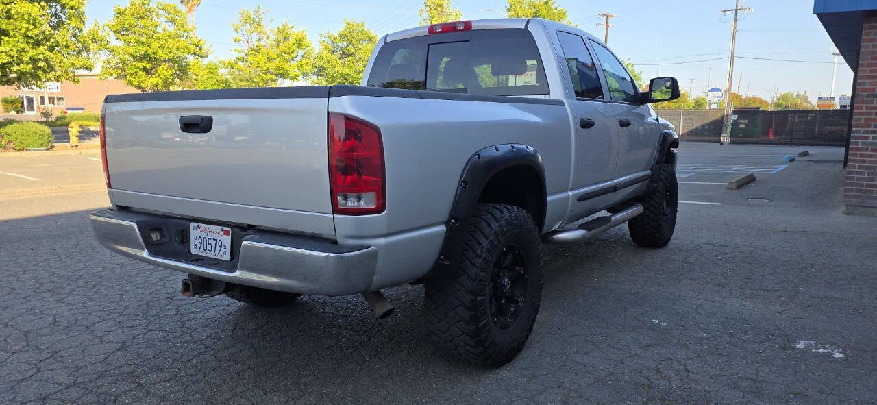 Used 2004 Dodge Ram 2500 Truck SLT w/ Sport Appearance Group AWD/4WD image 2