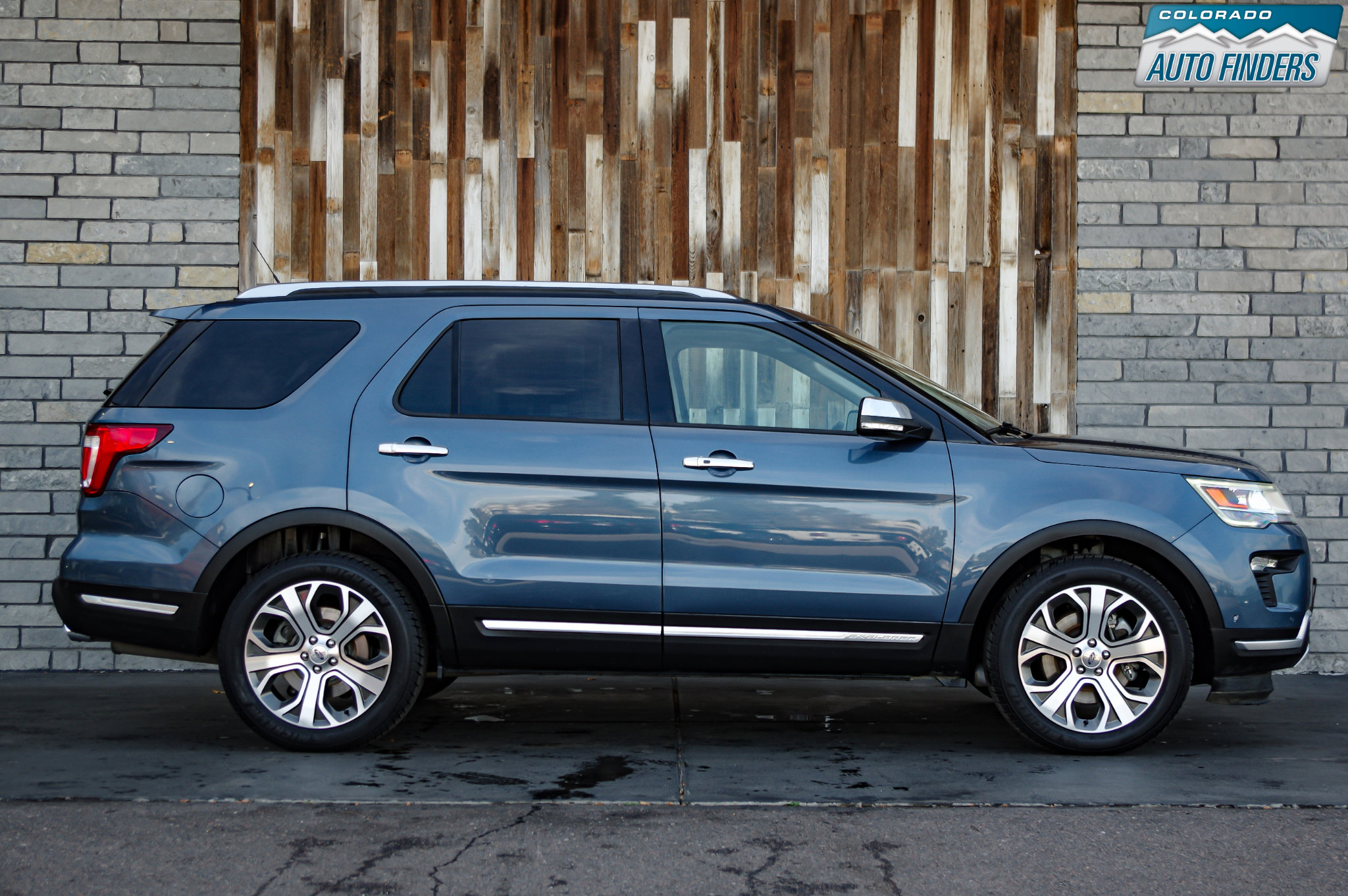 Used 2019 Ford Explorer Platinum image 8