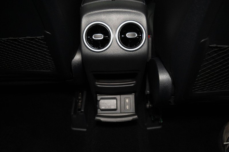 Certified 2026 Mercedes-Benz GLB 250 4MATIC image 21