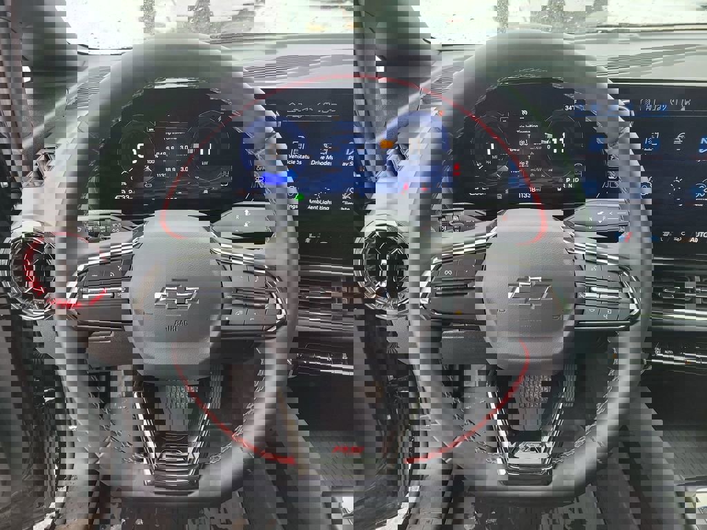 Certified 2024 Chevrolet Equinox EV RS FWD image 23