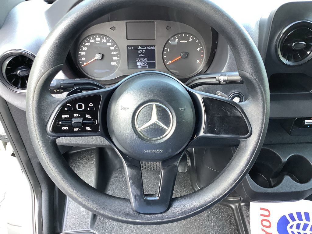 Used 2019 Mercedes-Benz Sprinter 144 Cargo image 19