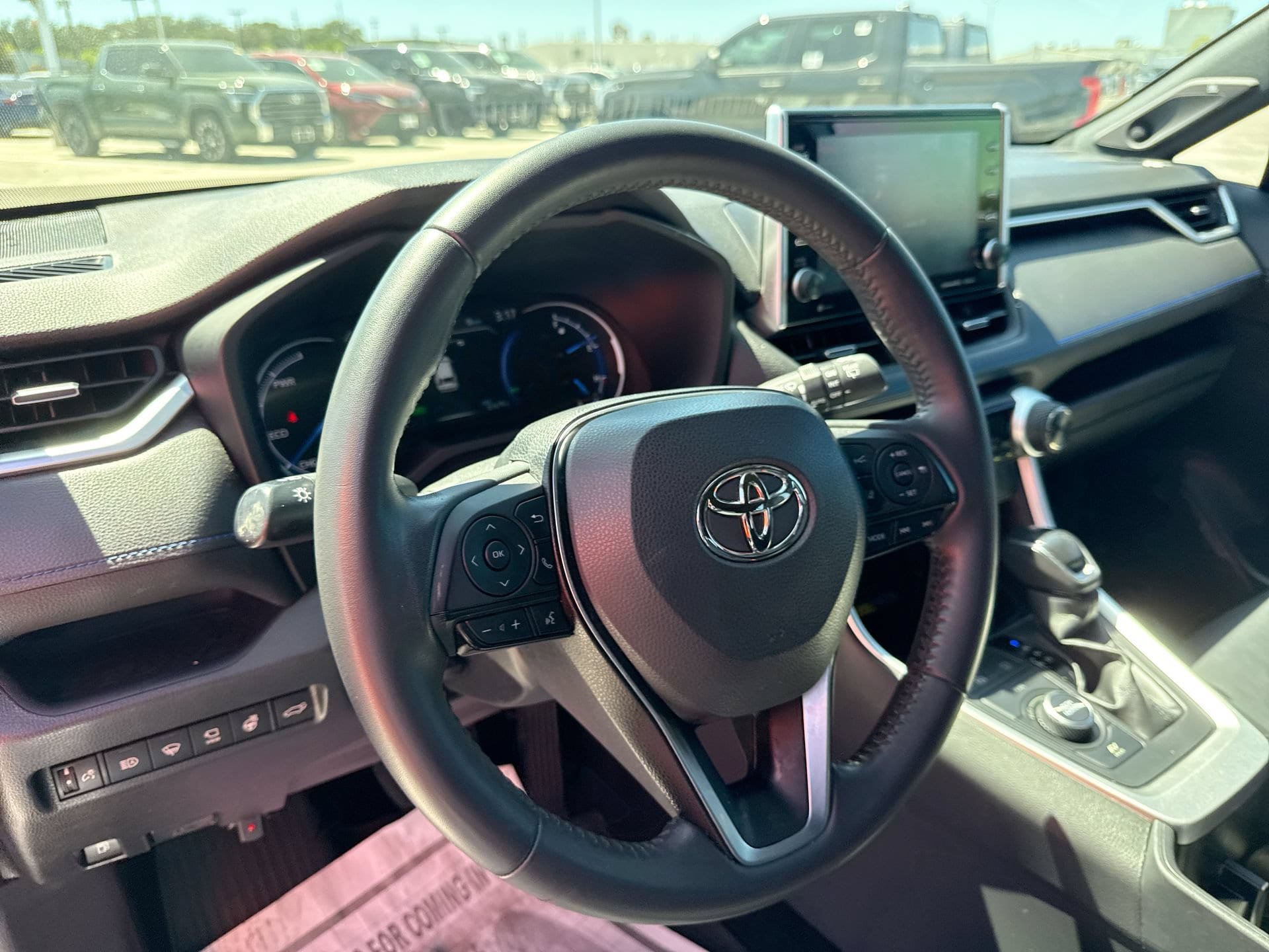Certified 2022 Toyota RAV4 XSE AWD/4WD image 11