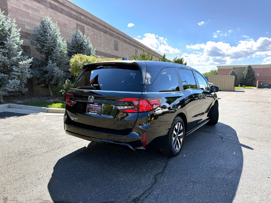 Used 2025 Honda Odyssey EX-L image 7