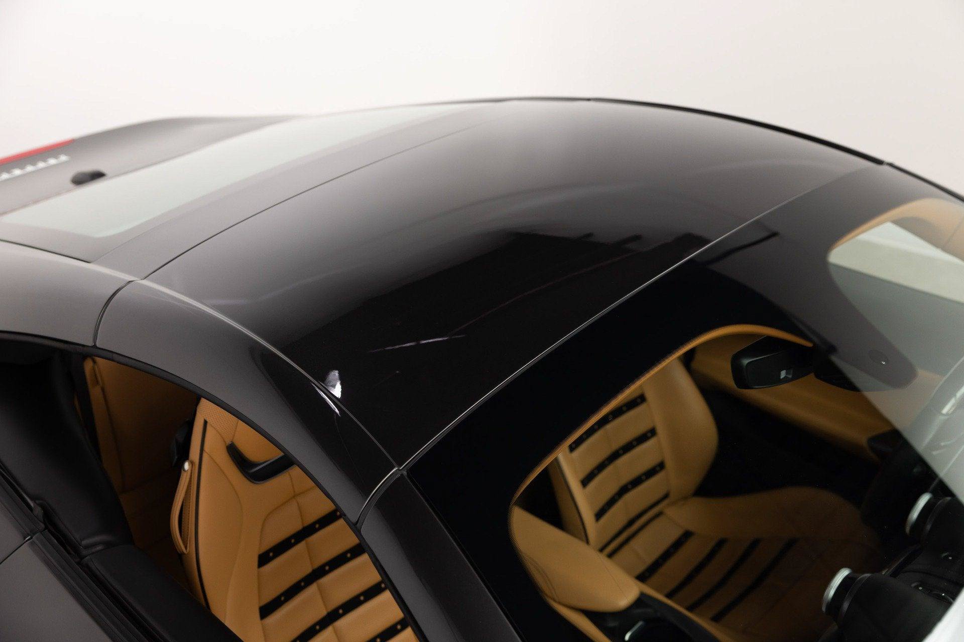 Used 2019 Ferrari Portofino RWD image 41