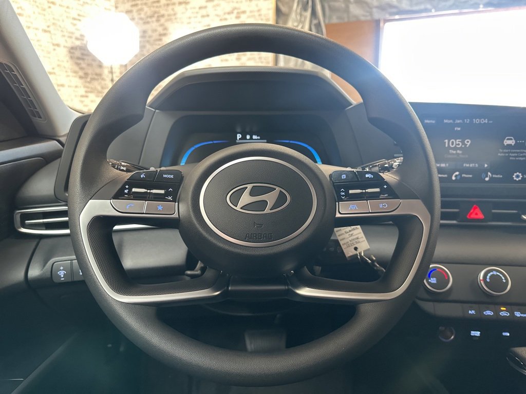 New 2026 Hyundai Elantra SE image 14