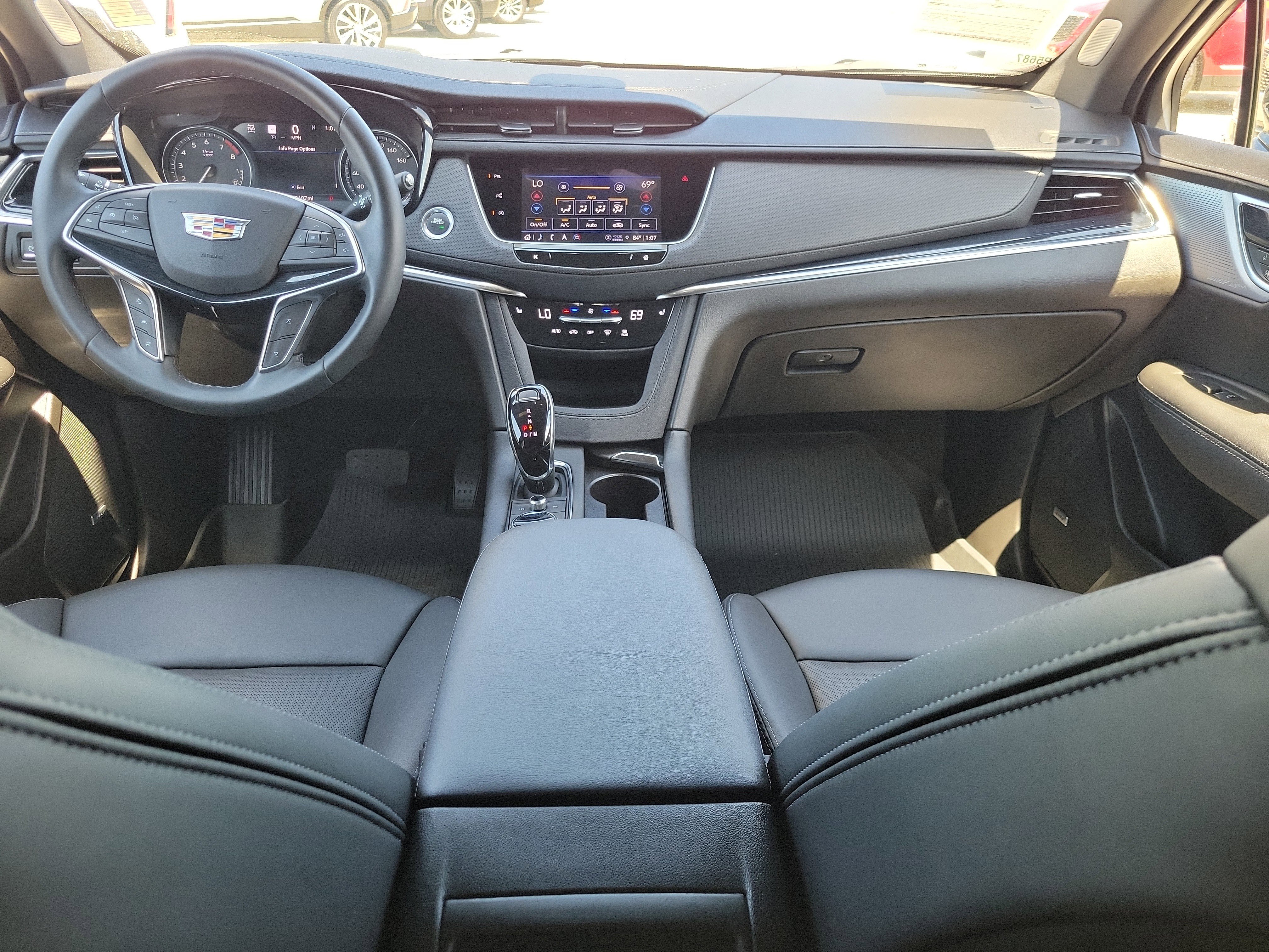 Certified 2025 Cadillac XT5 Premium Luxury w/ Technology Package image 12