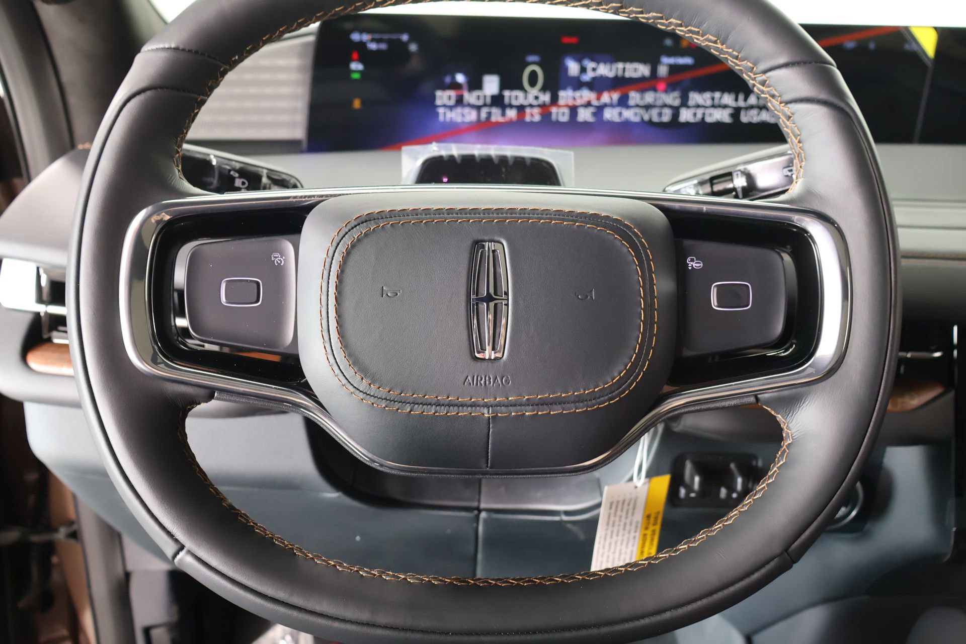 New 2026 Lincoln Navigator Black Label AWD/4WD image 3