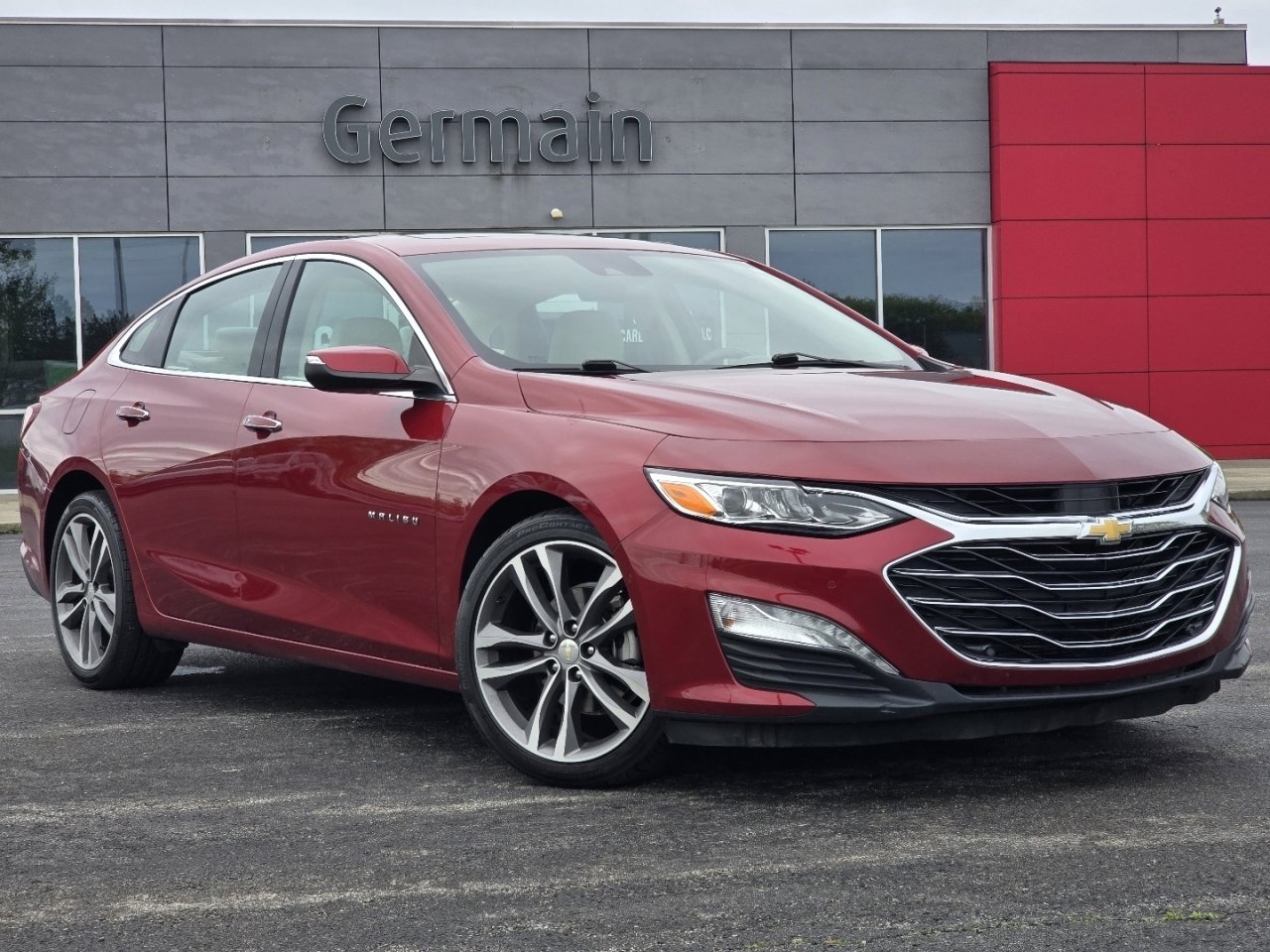 Used 2020 Chevrolet Malibu Premier FWD image 2