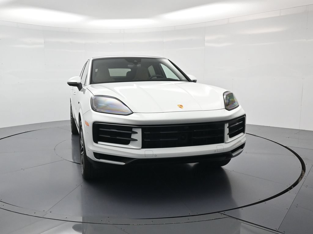 Certified 2026 Porsche Cayenne E-Hybrid Coupe AWD/4WD image 33