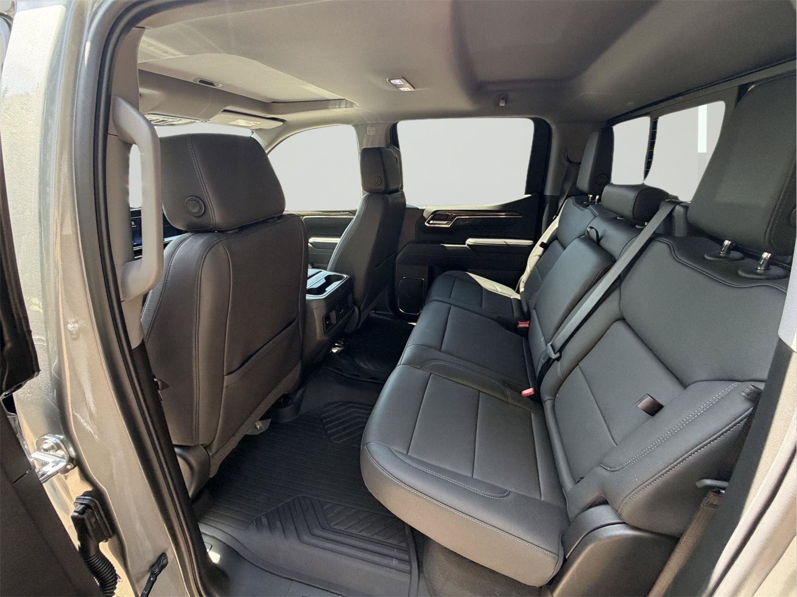 New 2026 Chevrolet Silverado 1500 LT Trail Boss w/ LT Trail Boss Premium Package AWD/4WD image 11