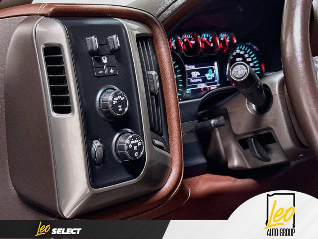 Used 2018 Chevrolet Silverado 1500 High Country AWD/4WD image 13