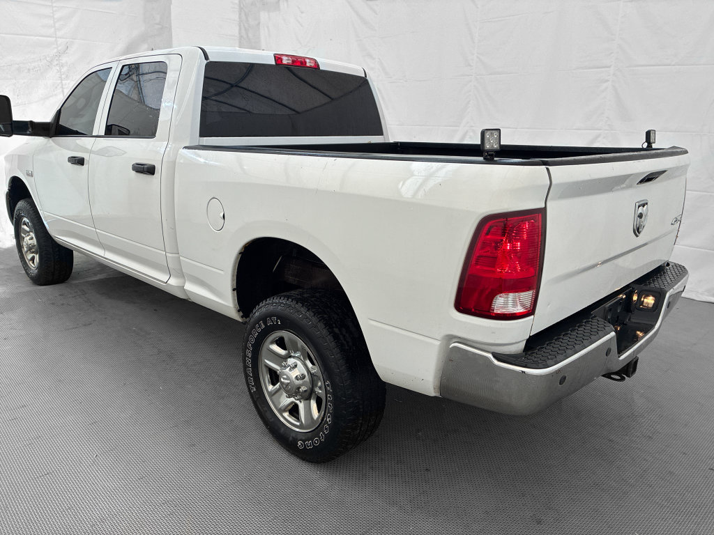 Used 2018 RAM 2500 Tradesman w/ Chrome Appearance Group AWD/4WD image 5