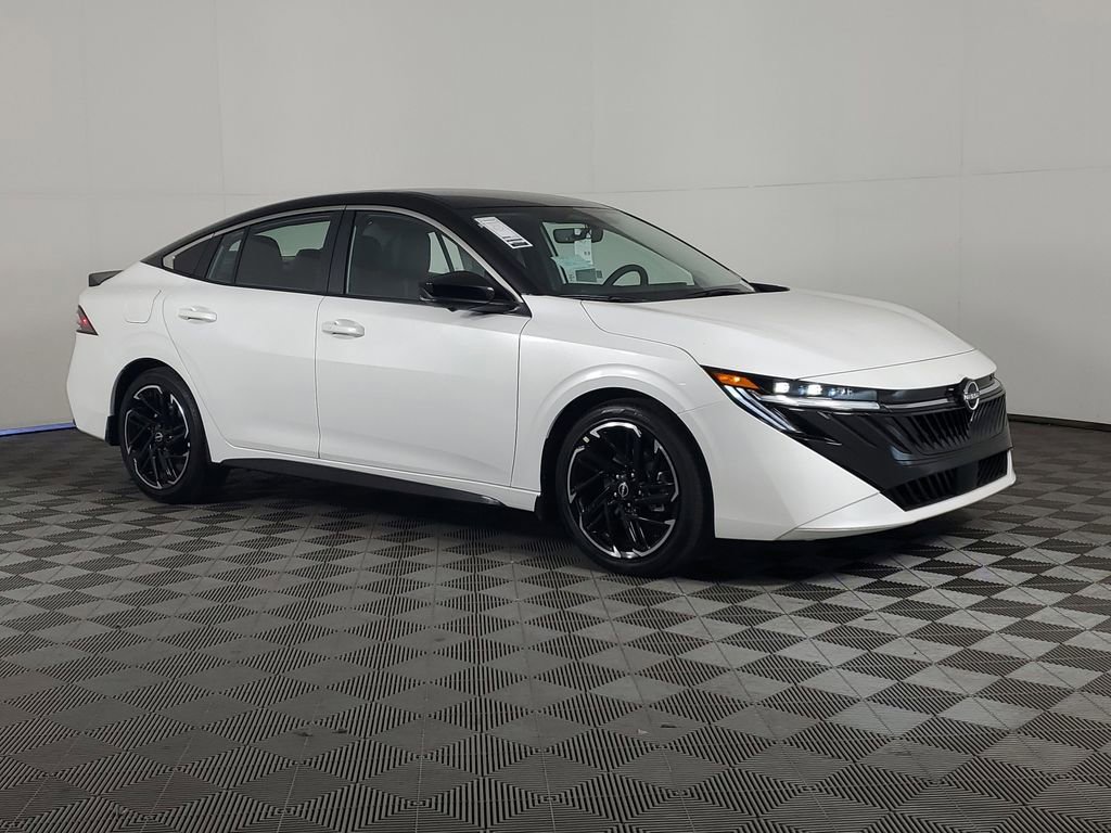 New 2026 Nissan Sentra SR w/ SR Premium Package image 2