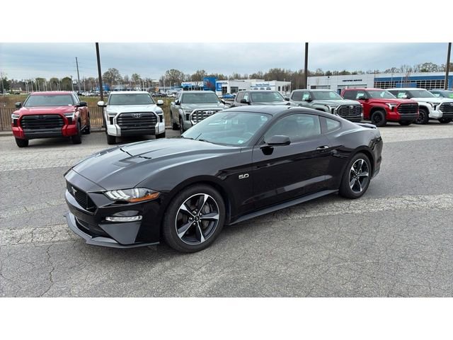 Used 2021 Ford Mustang GT RWD image 4