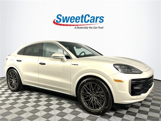 Used 2025 Porsche Cayenne Turbo
