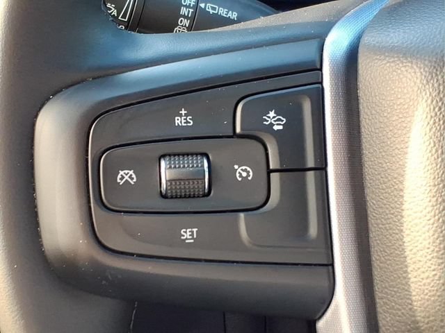 Used 2023 GMC Yukon XL SLE w/ Gmc Pro Safety Plus Package AWD/4WD image 26