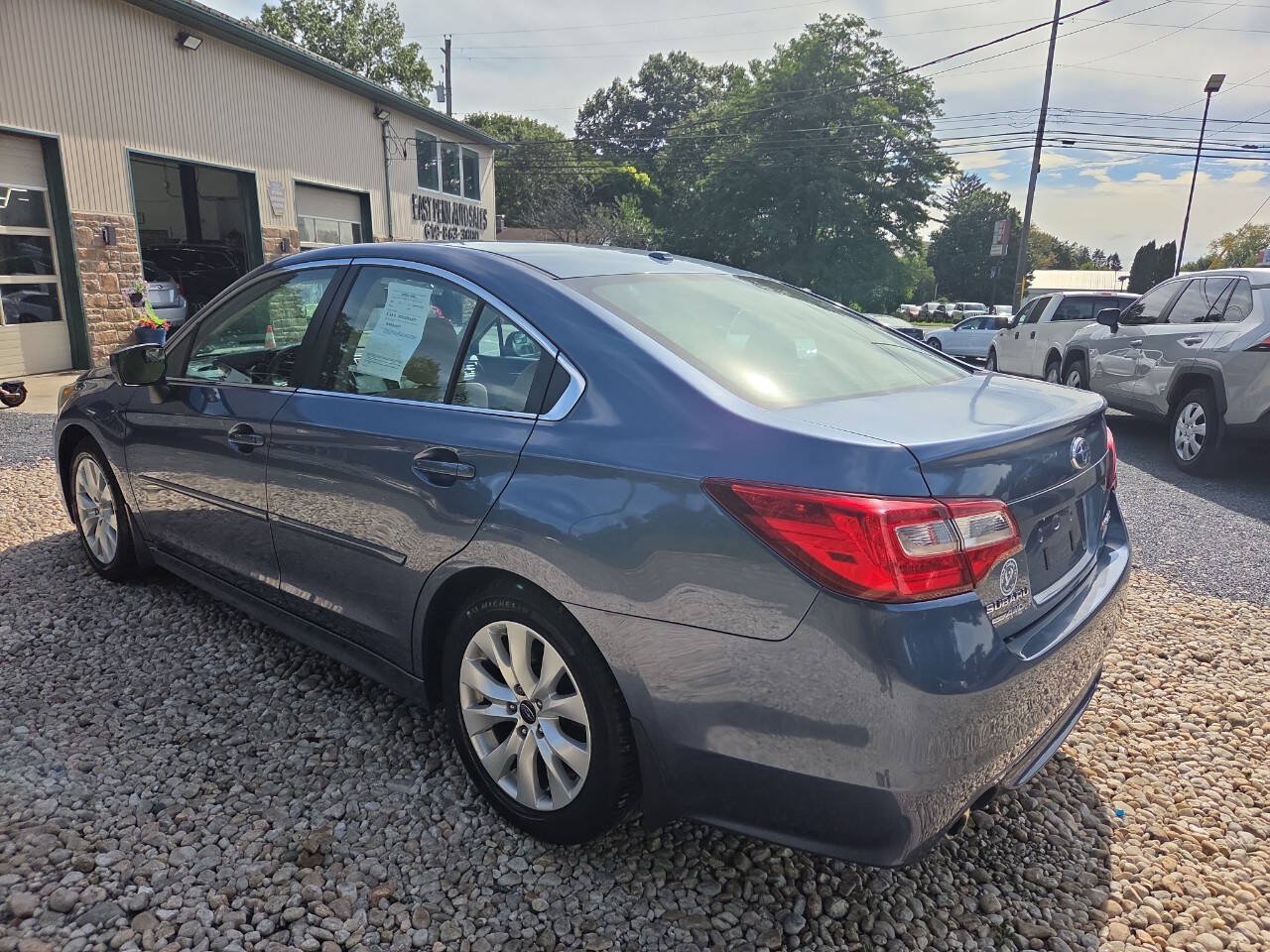Used 2015 Subaru Legacy 2.5i Premium w/ Moonroof Package AWD/4WD image 5