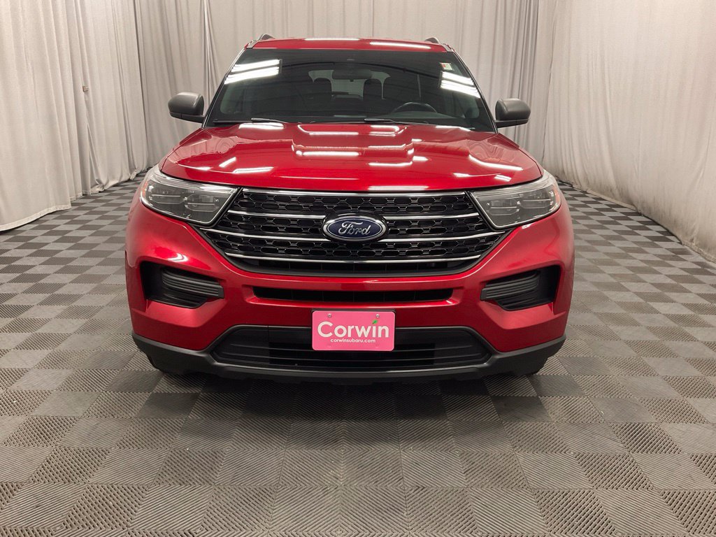 Used 2020 Ford Explorer XLT w/ Comfort Package AWD/4WD image 12