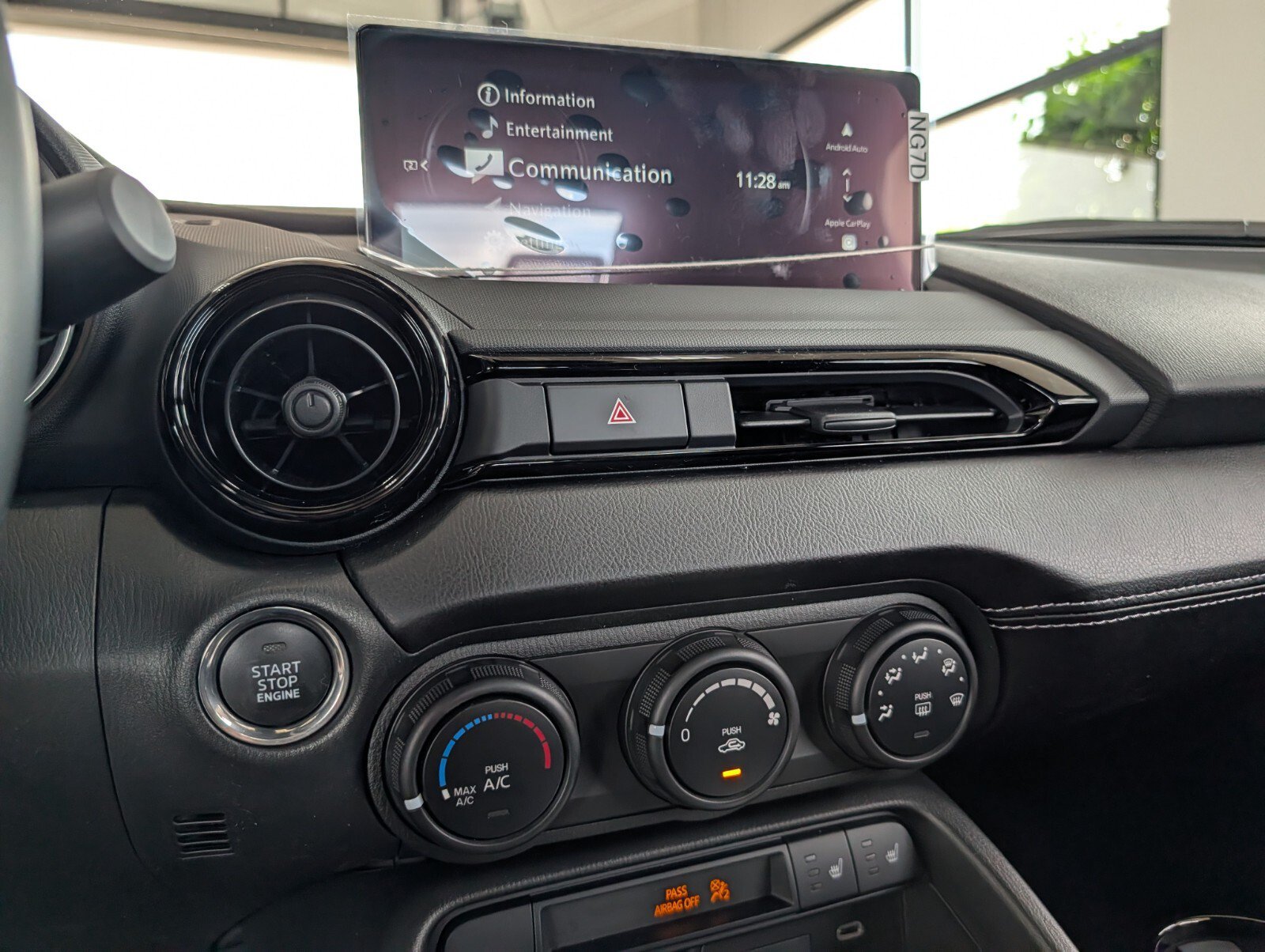 New 2026 MAZDA MX-5 Miata Club w/ Weather Package RWD image 20